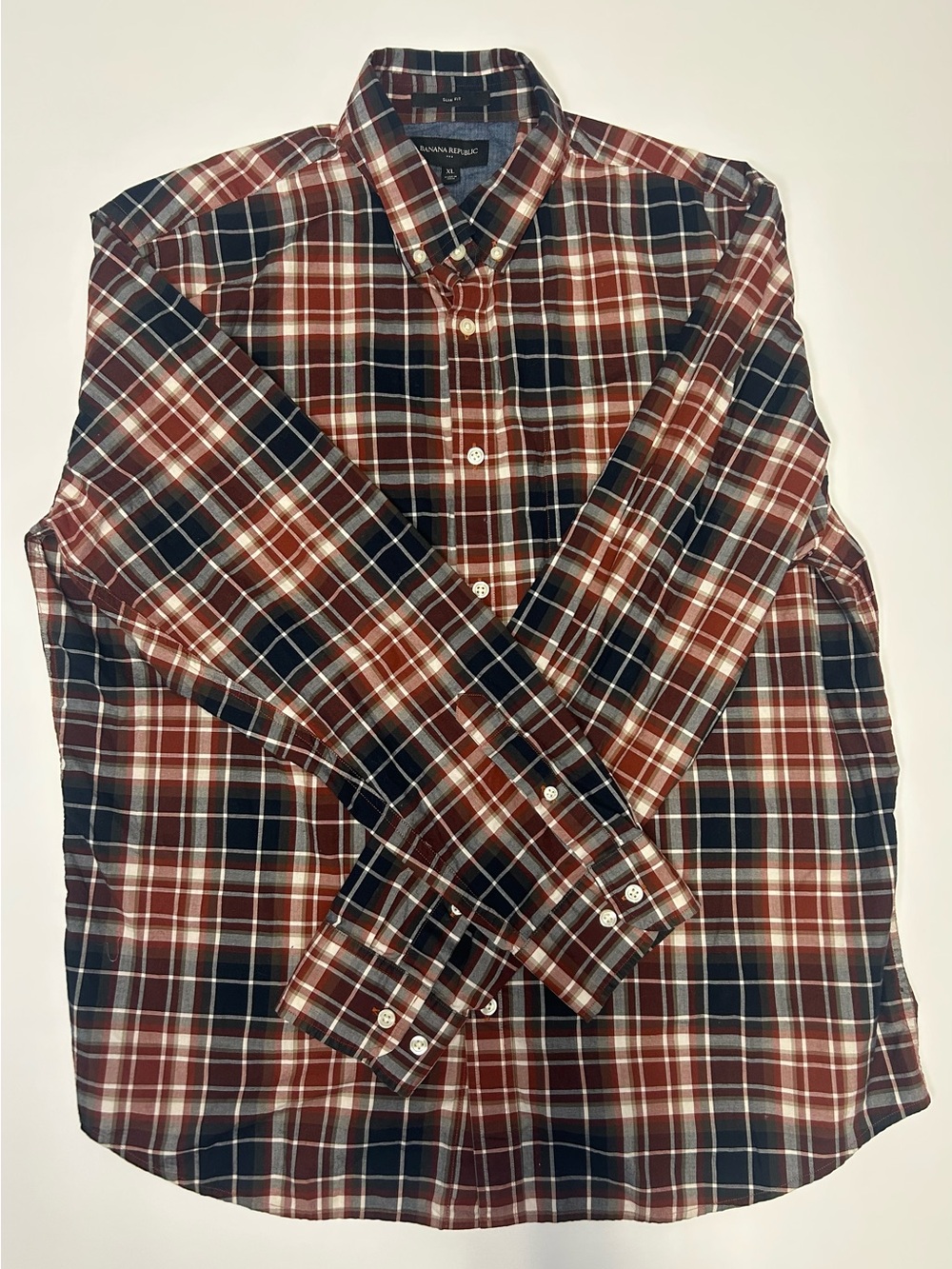 Banana Republic Men’s Rust & Navy Plaid Button-Down Shirt